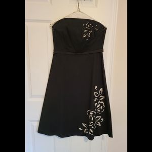 Beautiful Black Strapless Dress ❤